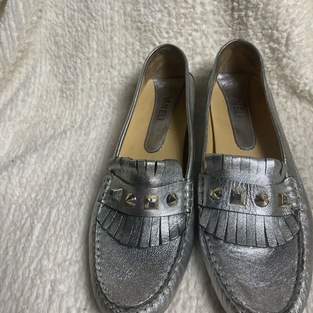 Vaneli leather Metallic Silver Women's Loafers with studs accents SZ 11N
